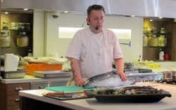 Mengolah Seafood Segar Norwegia bersama Chef Renaa