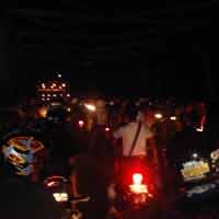 Hindari Bentrok di Tol Surabaya, Konvoi Aremania di Mojokerto Dihujani Batu