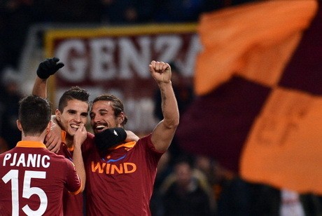 Ambisi Roma Perbaiki Posisi