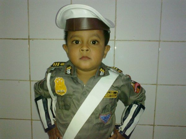 Anisetus Apriano Noang Laro, 3,10 Tahun, Lelaki