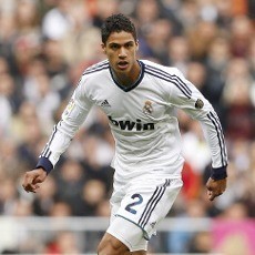 Deschamps Berharap Varane Bisa Pertahankan Performa