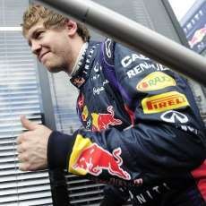 Vettel Anggap Mercedes Sebagai Ancaman