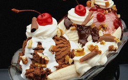 Wah, Es Krim dan Cokelat Ternyata Bisa Sebabkan Sakit Kepala!