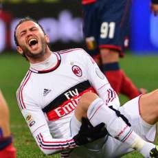 Pazzini Absen, Boateng-Mexes Berangkat ke Barcelona