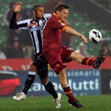 Roma Diimbangi Udinese 1-1