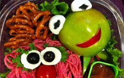 Wouw, Ada Garfield dan Kura-kura Ninja dalam Bekal si Kecil