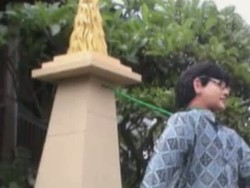 Ogoh-ogoh Anas Digantung di Monas Siap Diarak