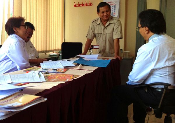 Prabowo Wawancarai Bakal Caleg Gerindra