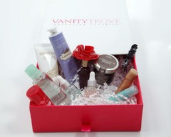 VanityTrove, Kotak Misterius Berisi Produk Kecantikan 