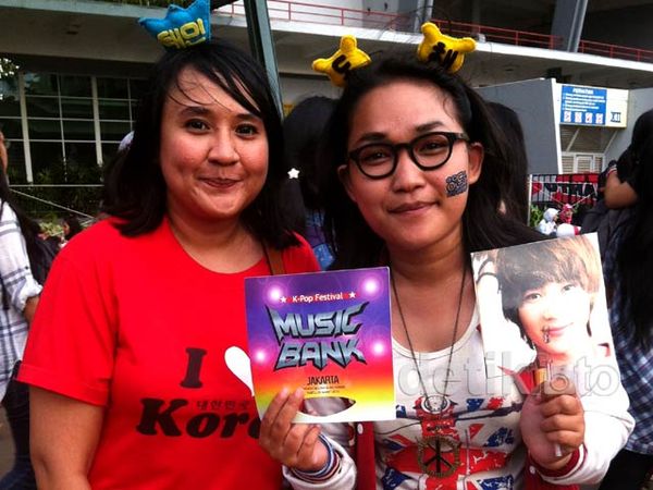 Antusiasme Penonton di Music Bank Jakarta