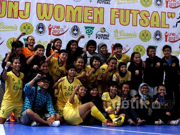 UNJ Juara Liga Futsal Wanita Indonesia