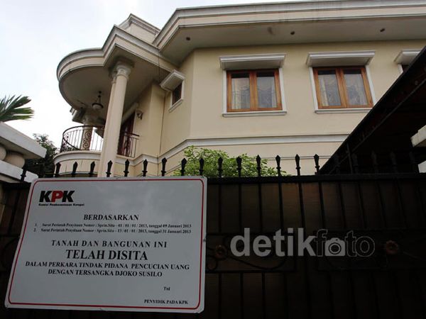 2 Rumah Irjen Djoko di Tanjung Mas yang Disita KPK 2 Rumah Irjen Djoko di Tanjung Mas yang Disita KPK