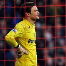 Lloris Minta Tottenham Jaga Fokus