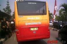 Angkot Jangan Ganggu Feeder Busway, Warga Menginginkannya!