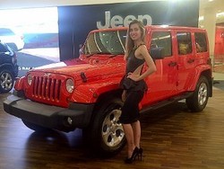 Fitur Ini Bikin Jeep Wrangler Sahara dan Cherokee Perkasa
