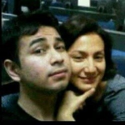 Pulang Umroh, Wanda Hamidah Enggan Jawab Pertanyaan Seputar Raffi