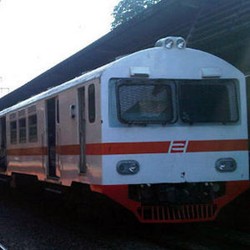 Dirut KAI Ingin KRL Non AC Seluruhnya Diganti ber-AC Dengan Tarif Rp 8.000