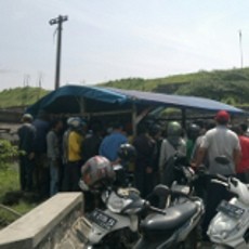 Korban Lumpur Lapindo Sweeping Pekerja Tanggul