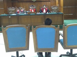 Terbukti Bantu Jaksa Pemeras, Amin Saleh Divonis 4 Tahun Penjara