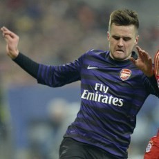 Jenkinson Bangga dengan Perjuangan Arsenal