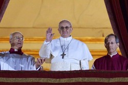 Kardinal Argentina Jorge Mario Bergoglio Terpilih Menjadi Paus Baru