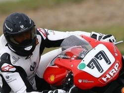 Schumacher Ternyata Juga Doyan Ngebut Pakai Moge