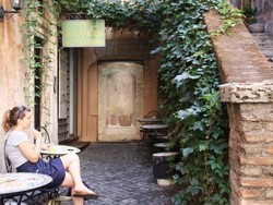 Selain Paus di Vatikan, Ini 5 Alasan Lain Pergi ke Roma