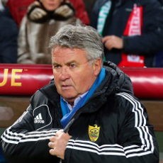 Hiddink Rindukan Atmosfer Liga Inggris