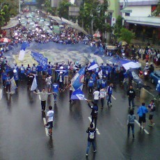 Peringati Ulang Tahun Persib, Bobotoh Lakukan Aksi Longmarch