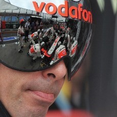 Vodafone Takkan Sponsori McLaren Setelah 2013