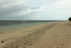 Ujung Genteng, Pantai Indah yang Mempesona