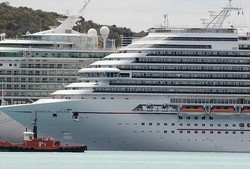 Lagi-lagi, Kapal Pesiar Mogok di Perjalanan