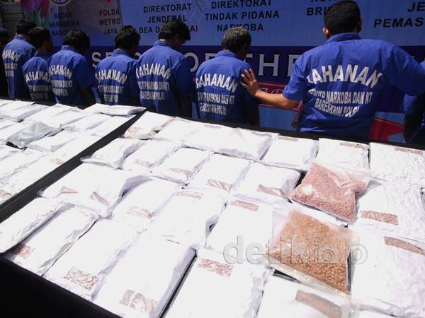 Polri Sita 400 Ribu Butir Ekstasi dari Belanda