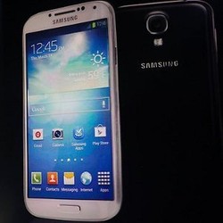 Jika Lebih Murah, Galaxy S 4 Bisa Libas Z10 & iPhone 5