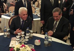 Hatta: Jauh-jauh ke Baghdad, Makannya Lontong Juga