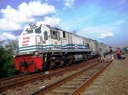 60 Gerbong KA Kelas Ekonomi dan Bisnis Dipasangi AC