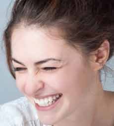 Kacaunya Tubuh Manusia Saat Cekikikan