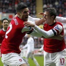 Arsenal Bungkam Swansea 2-0