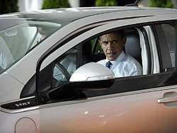 Obama Siap Kucurkan US$ 2 Miliar untuk Penelitian Efisiensi Mobil