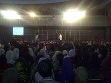 Jokowi: Jangan Anggap Saya Tak Bisa Jadi Tukang