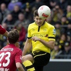 Lewandowski Ciptakan Rekor Gol Dortmund