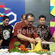 La Nyalla Mattalitti Diangkat Jadi Waketum PSSI