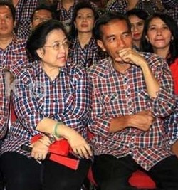  Laris Jadi Jurkam Pilgub, Jokowi: Wong Diundang Temen kok Menolak