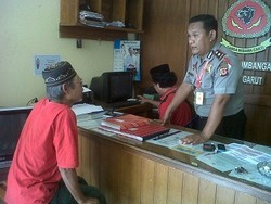 Diputus Kekasih, Seorang ABG Galau di Garut Rela Digauli Kakek