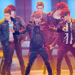 Super Junior Pilih Member dengan Bokong Terimut