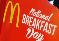 1000 Egg Muffin Gratis Tandai McDonalds National Breakfast Day Indonesia
