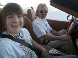 Kini Remaja Lebih Pilih Gadget Dibandingkan SIM