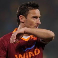 50 Gol Lagi, Totti!