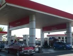 BPH Migas: Industri, Kapal dan Mobil Mewah Pakai BBM Subsidi Karena Murah