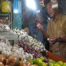 Mendag Janji Harga Bawang Putih di Pasaran Segera Stabil